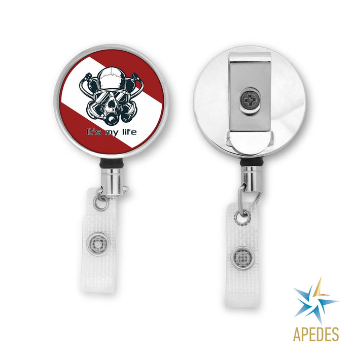 Diver Skull Badge Reel Holder